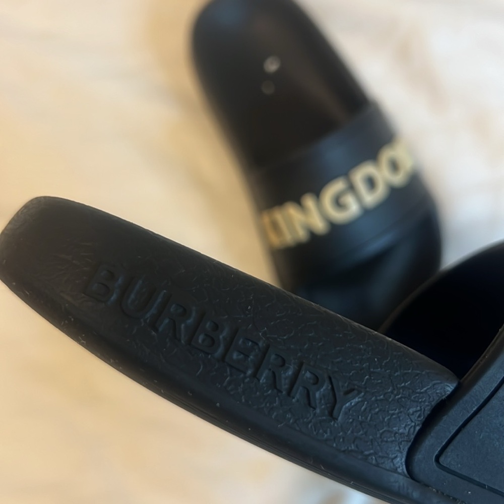 Burberry Black Slides with Bold Lettering - Picture 3 of 4